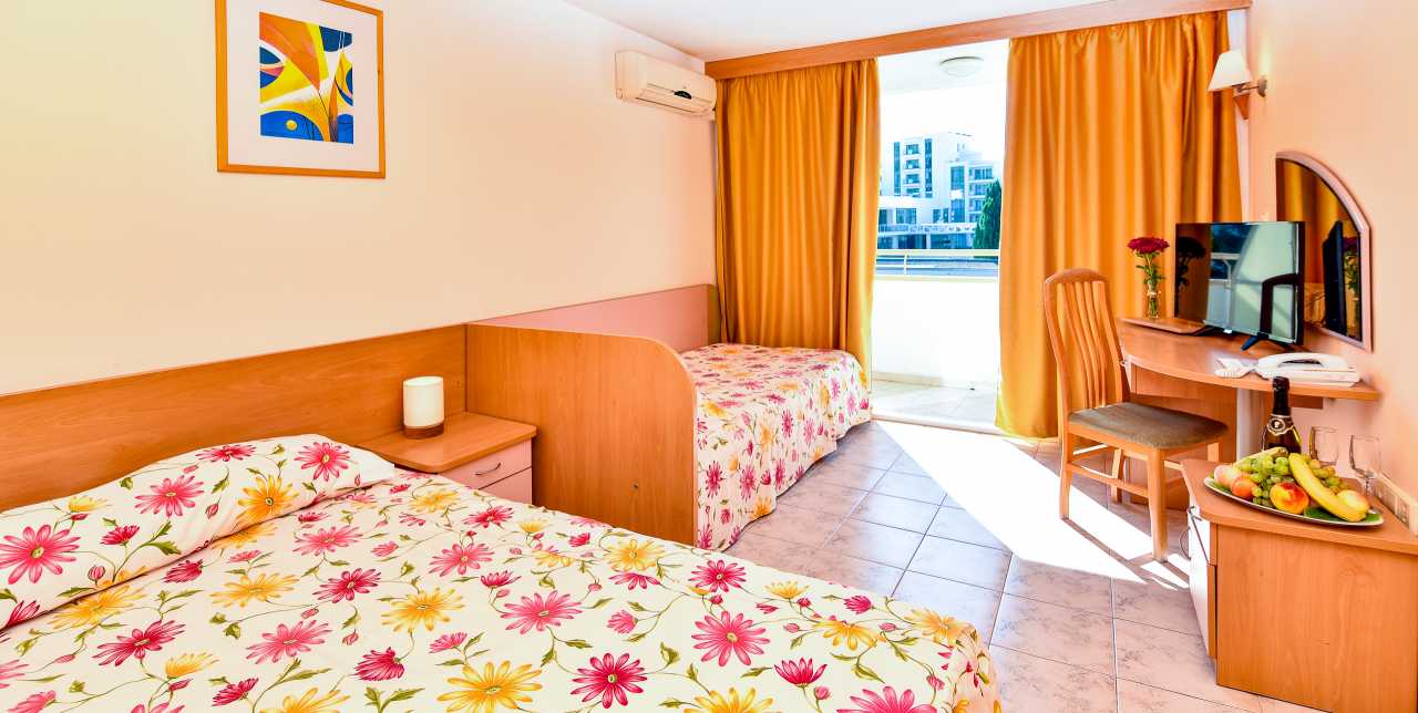 hotel oasis albena